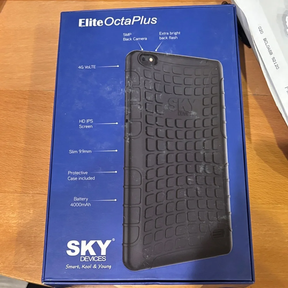 Sky Devices Elite OctaPlus Tablet with Black Case